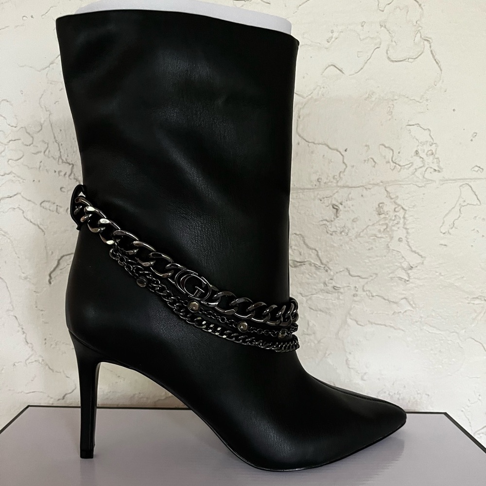 Guess Dasilda 2 Booties